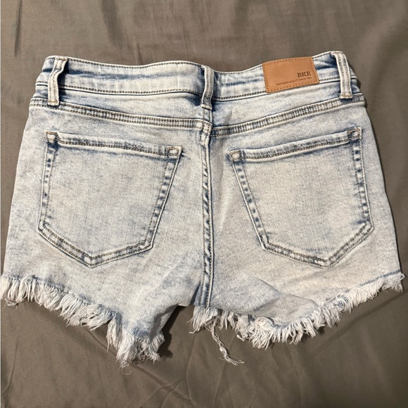 BKE Stella Shorts - Picture 4 of 6